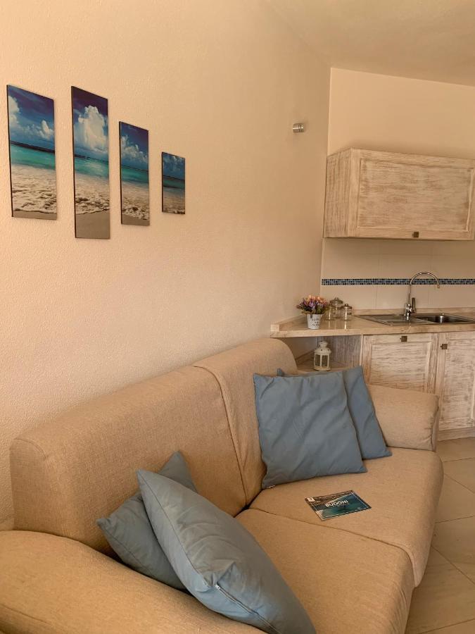 Turquoise & Wood Stylish House 23 Villa Budoni Bagian luar foto